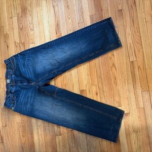 Vintage Metal Relaxed Fit Blue Jeans with Classic Denim Look